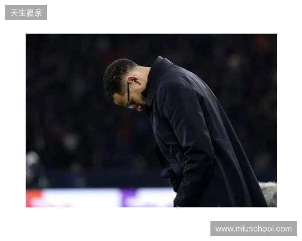 邮报：切尔西部分球员对罗塞尼尔的战术指示感到困惑